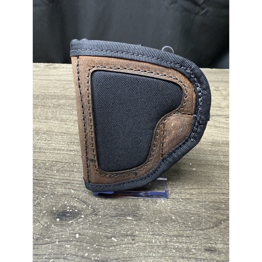 Versacarry Ranger Water Buffalo Leather Size 2 IWB Right Hand Holster - RA2112